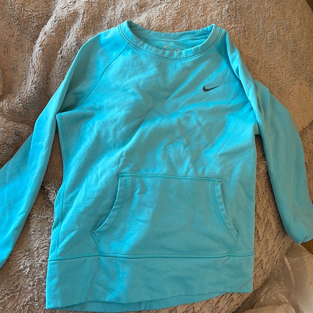 Teal nike sweater, soft, perfect condition,